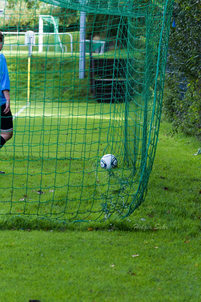 Bild 400 - B-Juniorinnen SV Henstedt Ulzburg - Frauen Bramfelder SV 3 : Ergebnis: 9:0